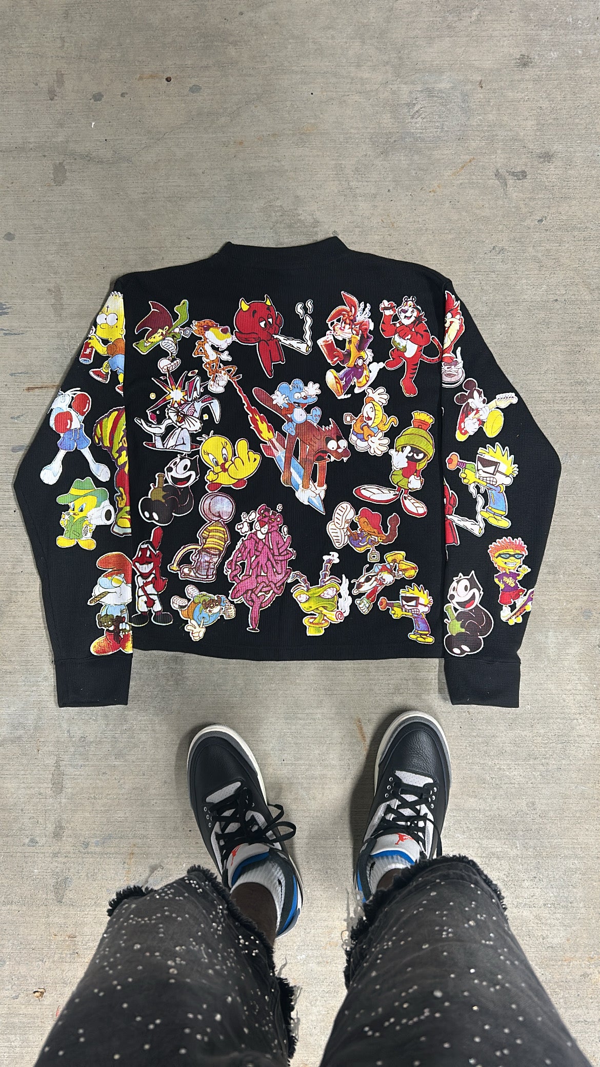Black “TOON WORLD” Thermal